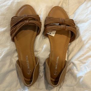 Massini “Elana” women’s sandals, size 8M, NWT